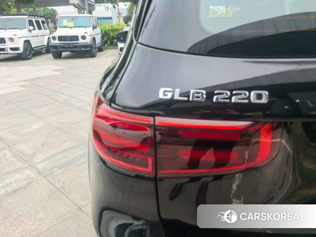 Mercedes-Benz GLB 2024 Черный из Китая, фото 2