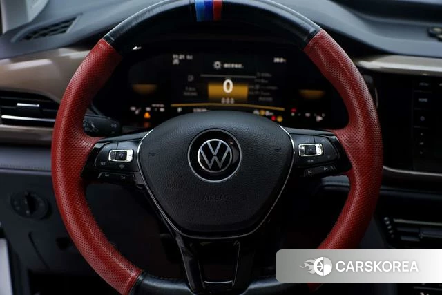 Volkswagen Tuyue 2022 Белый из Китая, фото 2