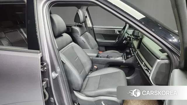 Hyundai Santa Fe (MX5) 2024 Серый из Кореи, фото 2