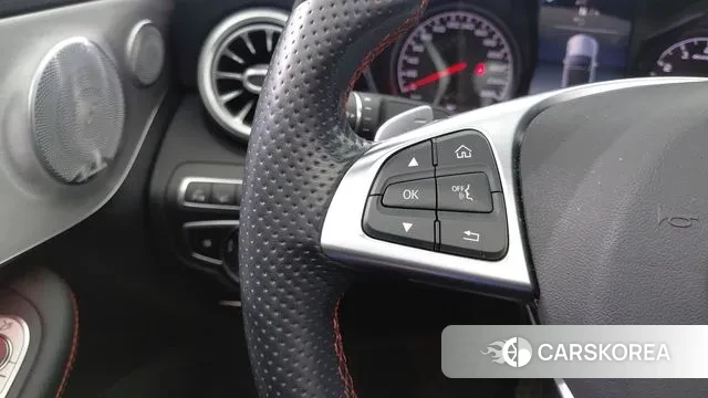 Mercedes-Benz C-Class W205 2018 Белый из Кореи, фото 2