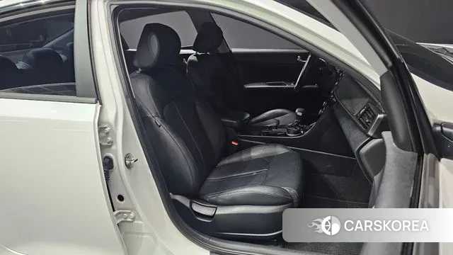 Kia K5 second generation 2018 Белый из Кореи, фото 2