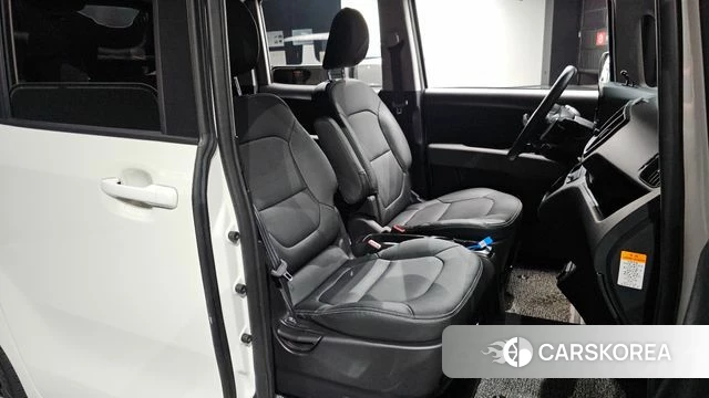 Kia The New Kia Ray EV 2023 Белый из Кореи, фото 2