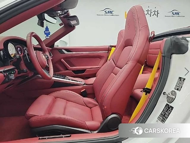 Porsche 911(992) 2023 Белый из Кореи, фото 2