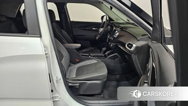 Chevrolet (GM Daewoo) Trailblazer 2022 Белый из Кореи, фото 2