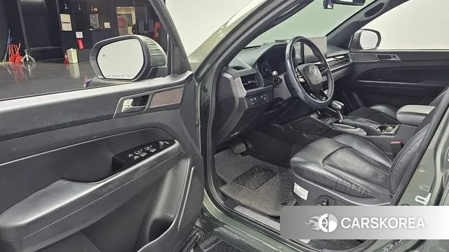 Ssangyong The New Rexton Sport 2023 Темно-зеленый из Кореи, фото 2