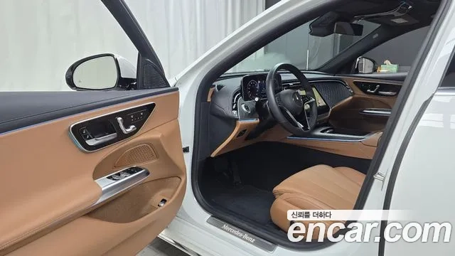 Mercedes-Benz E-Class W214 2024 Белый из Кореи, фото 2