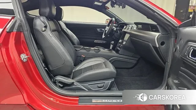 Ford Mustang id 2883997 из Кореи 2