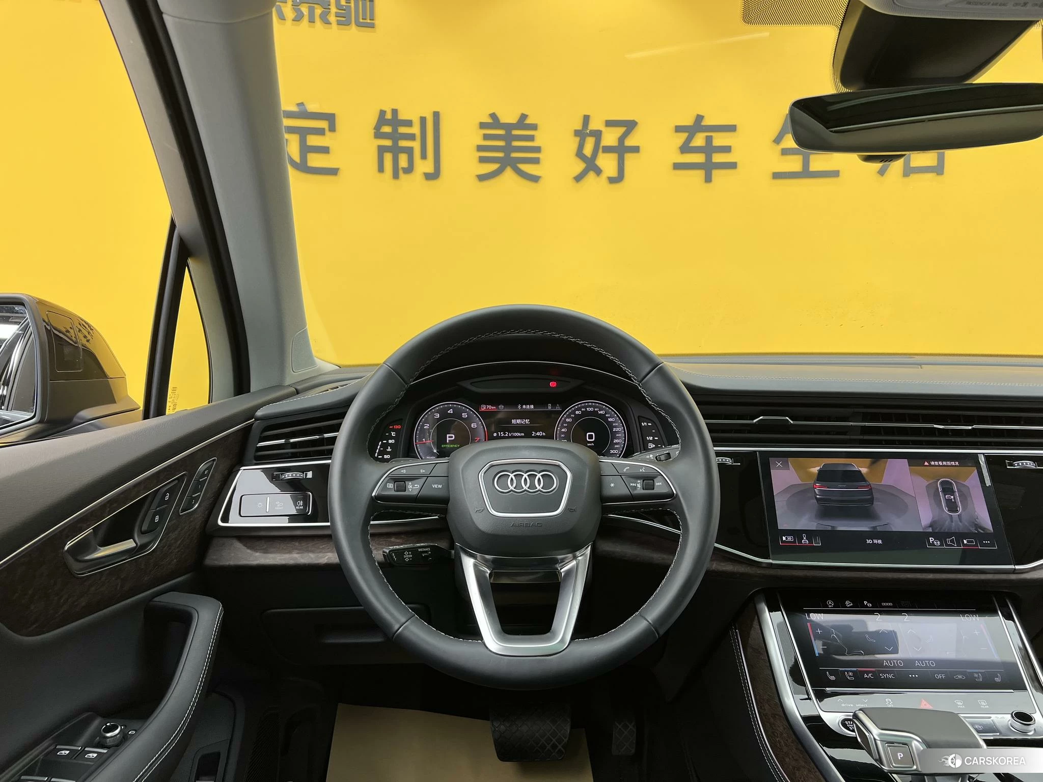 Audi Q7 2024 Черный из Китая, фото 2