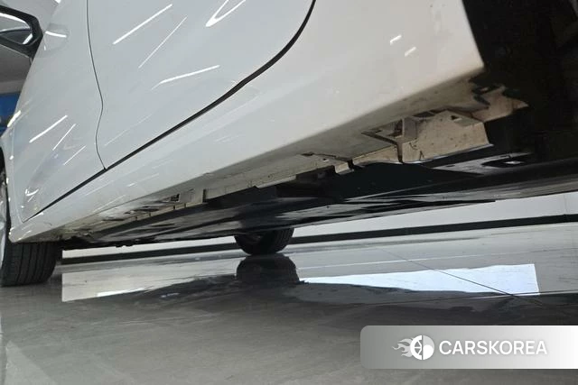 Toyota Corolla 2021 Белый из Китая, фото 2