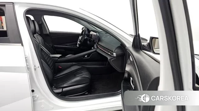 Hyundai Avante (CN7) 2022 Белый из Кореи, фото 2