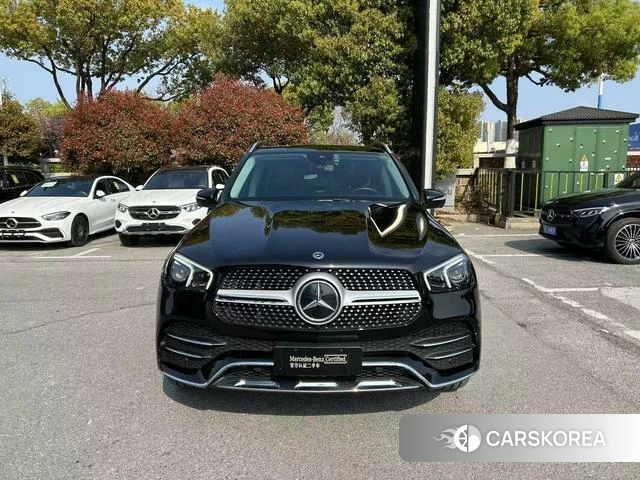 Mercedes-Benz GLE (import) 2021 Черный из Китая, фото 2