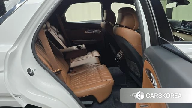 Genesis GV70 2021 Белый из Кореи, фото 2
