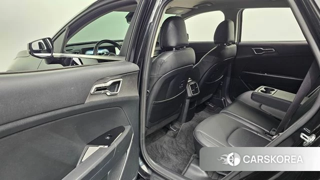 Kia Sportage 5th Generation 2021 Черный из Кореи, фото 2