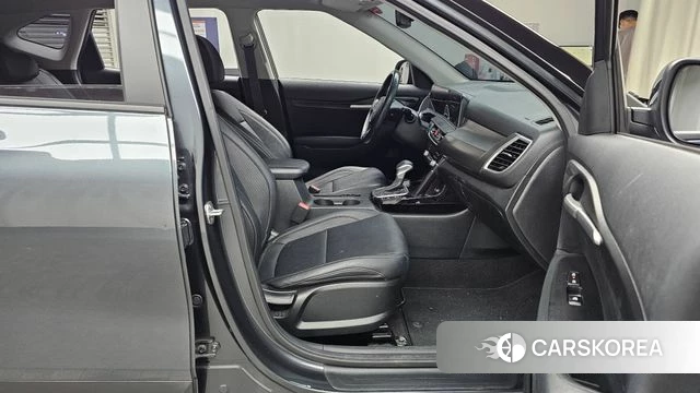 Kia The New Seltos 2022 Серый из Кореи, фото 2