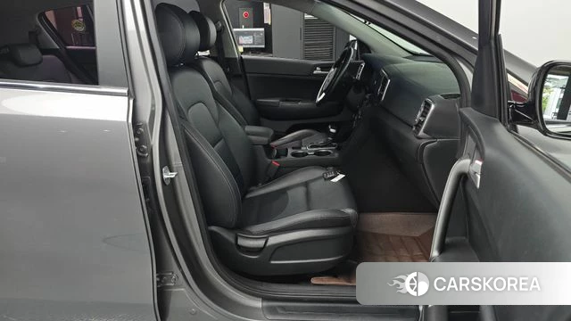 Kia Sportage 4th Generation 2018 Серый из Кореи, фото 2