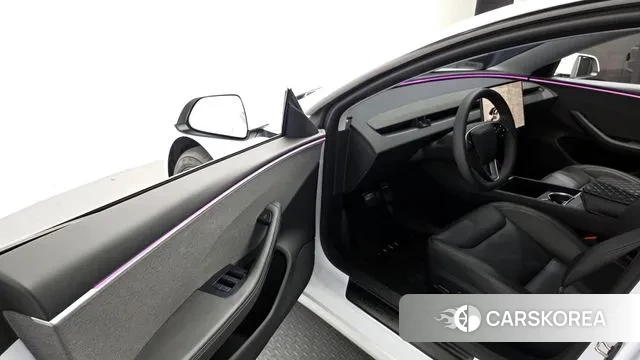 Tesla Model 3 2024 Белый из Кореи, фото 2