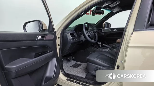 Ssangyong The New Rexton Sports Cannes 2023 Жемчужный цвет из Кореи, фото 2