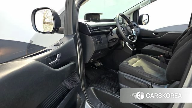 Hyundai Staria 2022 Серый из Кореи, фото 2