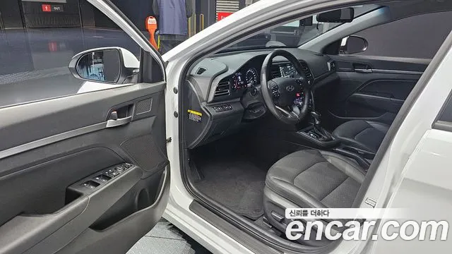 Hyundai The New Avante AD 2019 Белый из Кореи, фото 2