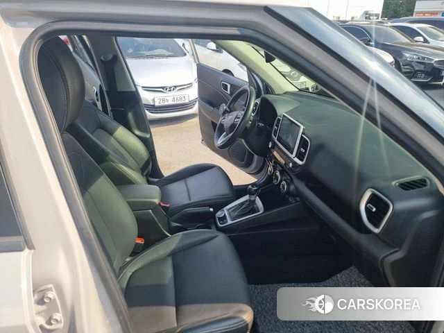 Hyundai Venue 2022 Серый из Кореи, фото 2