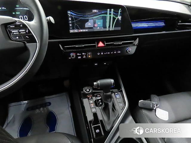 Kia Di Ol Nu Niro 2022 Белый из Кореи, фото 2