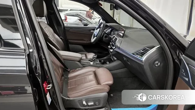 BMW X3 (G01) 2021 Черный из Кореи, фото 2