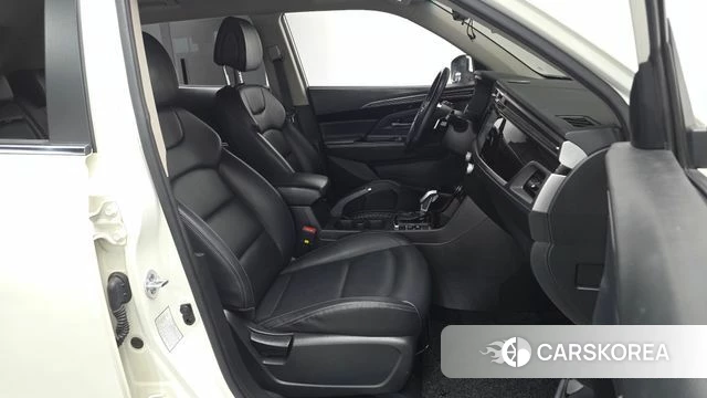 Ssangyong Beautiful Korando 2019 Белый из Кореи, фото 2
