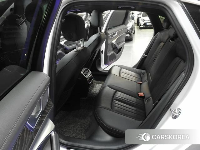 Audi A6 (C8) 2020 Белый из Кореи, фото 2