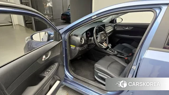 Kia Come New K3 2019 Светло-серебряный цвет из Кореи, фото 2