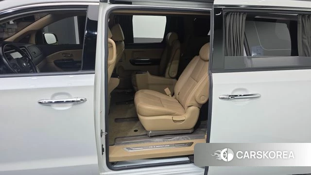 Kia The New Carnival 2020 Белый из Кореи, фото 2