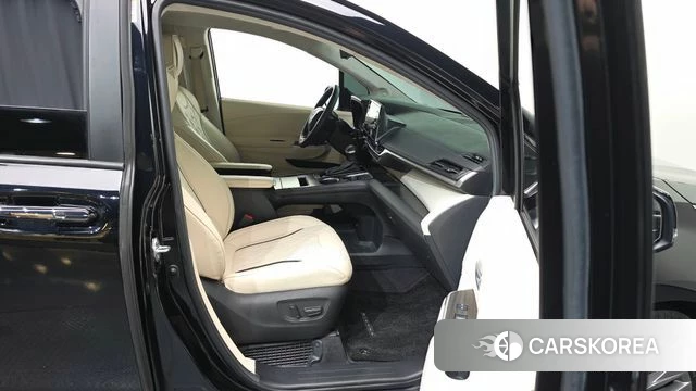Toyota Sienna 4th Generation 2023 Черный из Кореи, фото 2