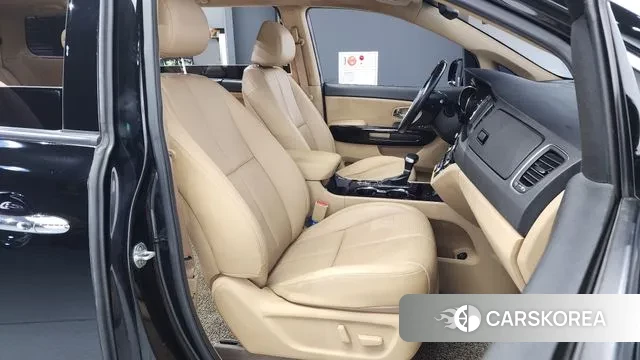 Kia The New Carnival 2020 Черный из Кореи, фото 2