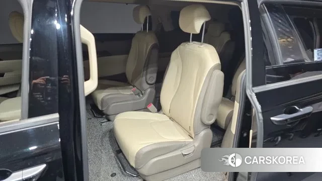 Kia Carnival 4th generation 2021 Черный из Кореи, фото 2