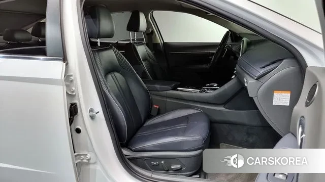 Hyundai Sonata Hybrid (DN8) 2020 Белый из Кореи, фото 2