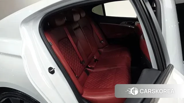 Genesis The New G70 2021 Белый из Кореи, фото 2