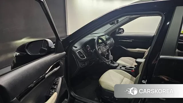 Kia Seltos 2022 Черный из Кореи, фото 2