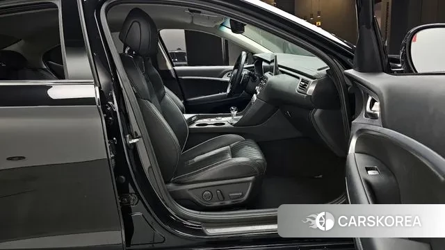 Genesis G70 2020 Черный из Кореи, фото 2