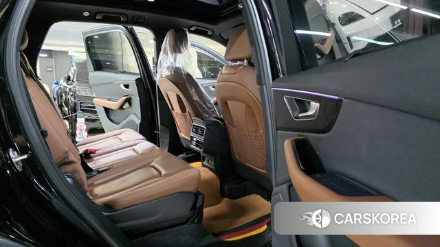 Audi Q7 (4M) 2023 Черный из Кореи, фото 2