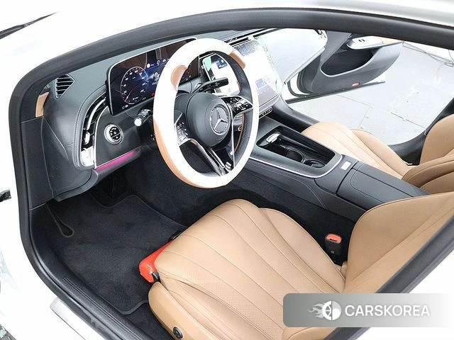 Mercedes-Benz E-Class W214 2025 Белый из Кореи, фото 2