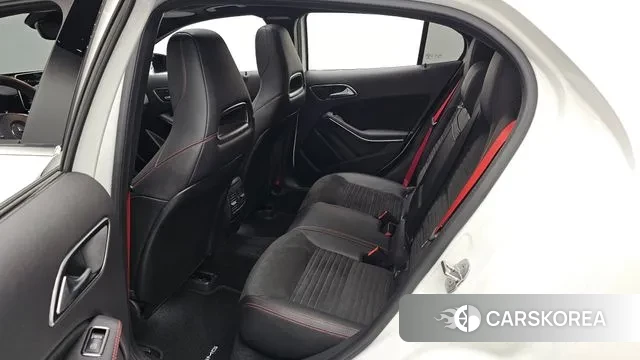 Mercedes-Benz GLA-Class X156 2019 Белый из Кореи, фото 2