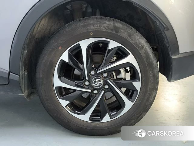 Toyota IZOA 2021 Темно-серый из Китая, фото 2