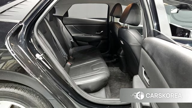 Hyundai Avante (CN7) 2021 Черный из Кореи, фото 2