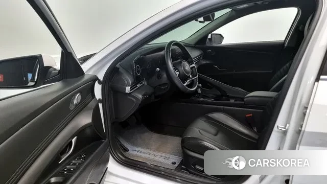 Hyundai Avante (CN7) 2022 Белый из Кореи, фото 2