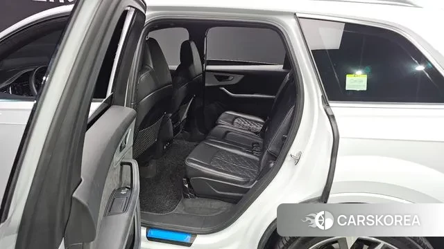 Audi Q7 (4M) 2020 Белый из Кореи, фото 2