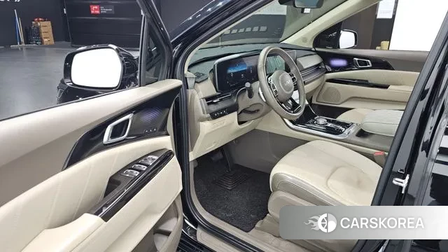 Kia Carnival 4th generation 2023 Черный из Кореи, фото 2