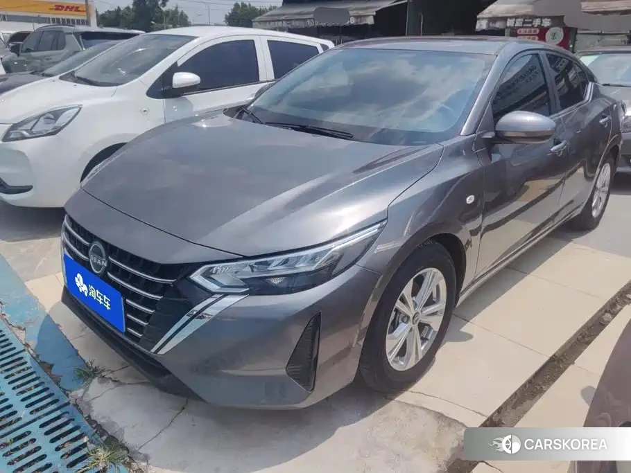Nissan Sylphy 2025 Silver/gray из Китая, фото 2