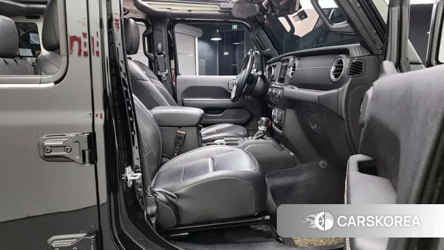 Jeep Wrangler (JL) 2021 Черный из Кореи, фото 2