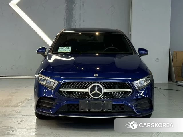 Mercedes-Benz Class A 2021 Синий из Китая, фото 2