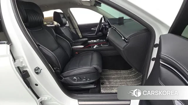 Genesis GV70 2023 Белый из Кореи, фото 2