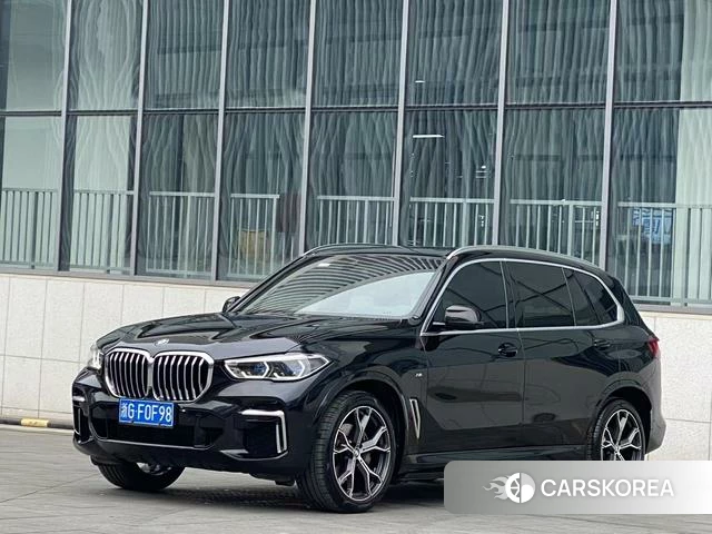 BMW X5 2023 Черный из Китая, фото 2